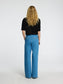 model_shot-back