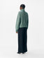 model_shot-back