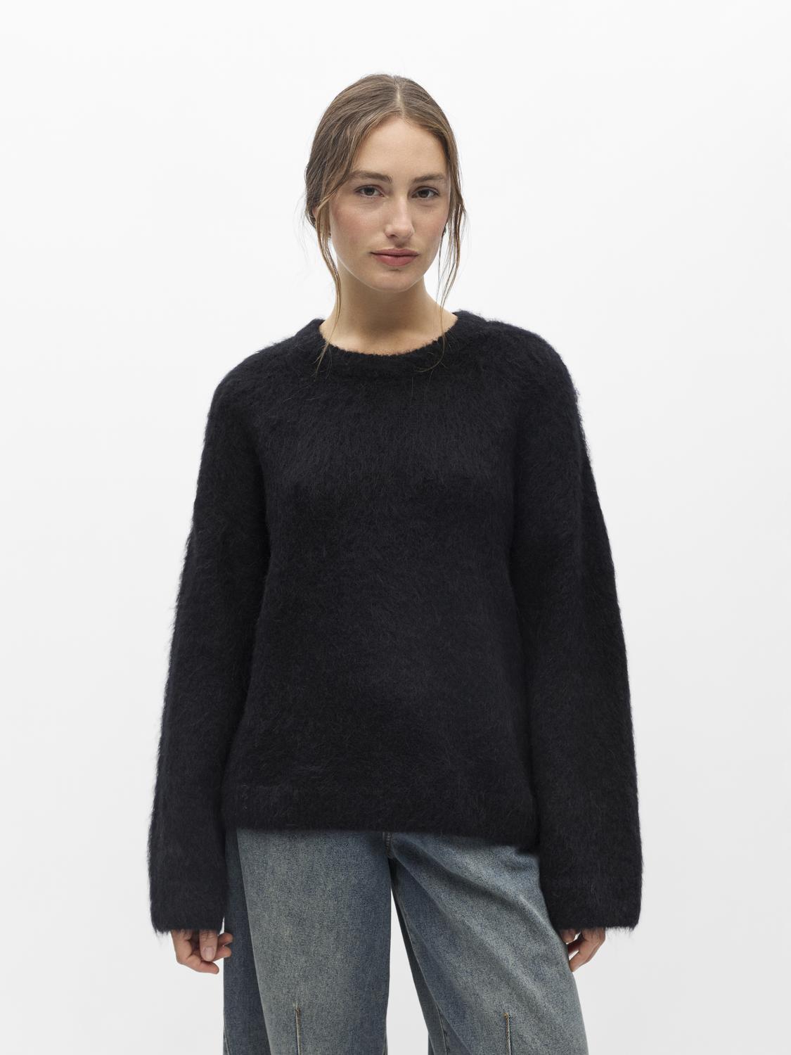 model_shot-front