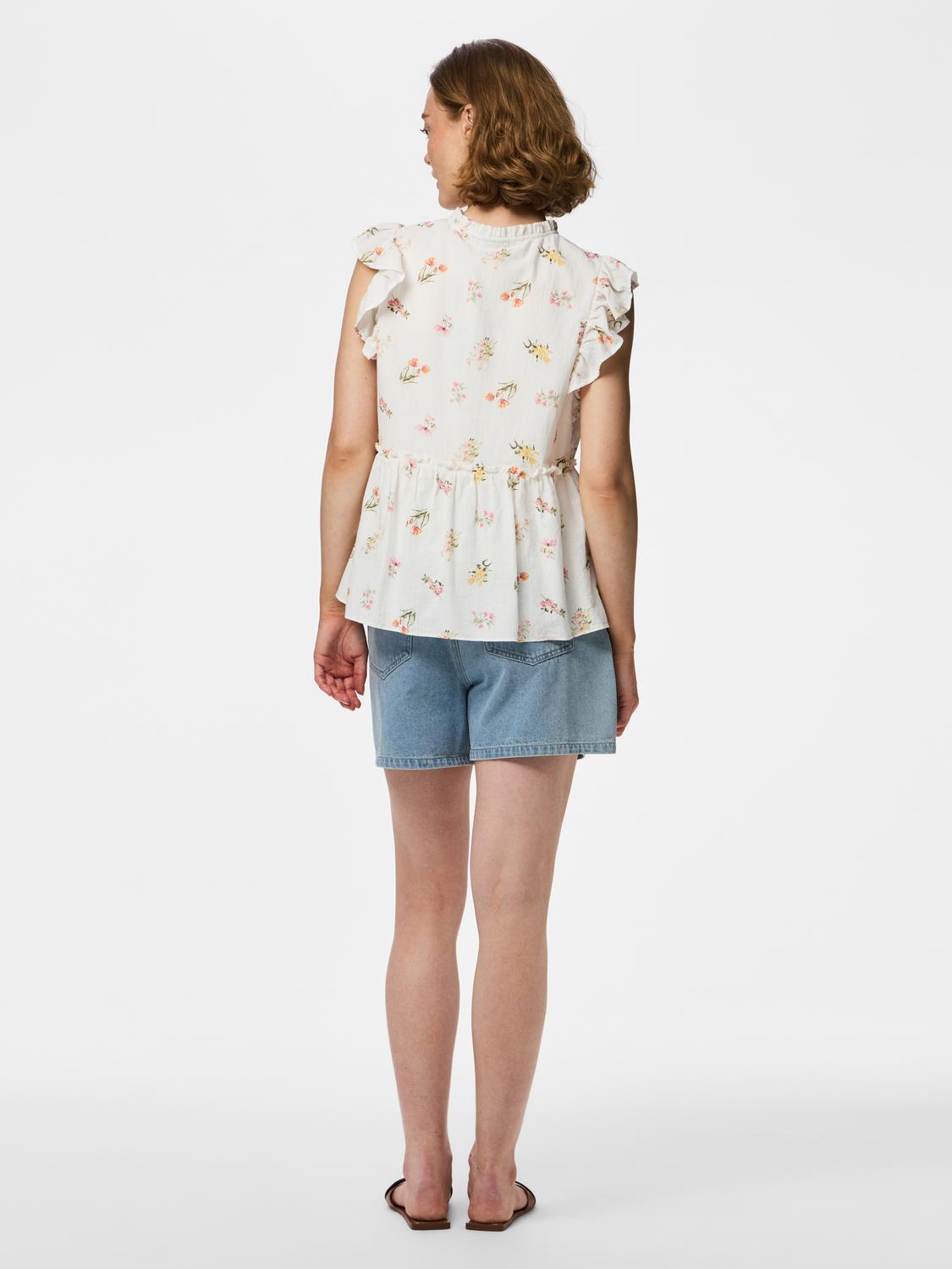 model_shot-back