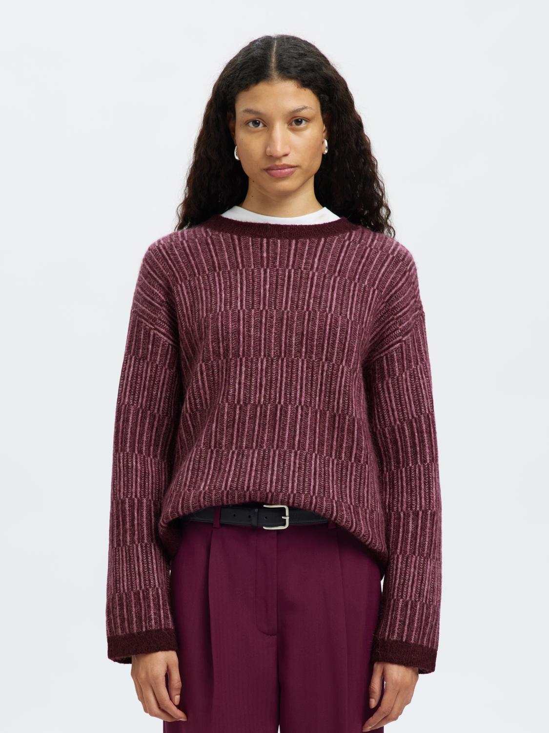 model_shot-front