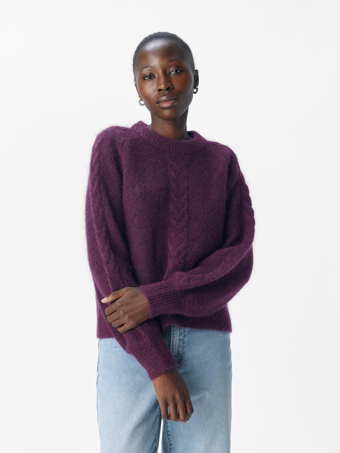 model_shot-front
