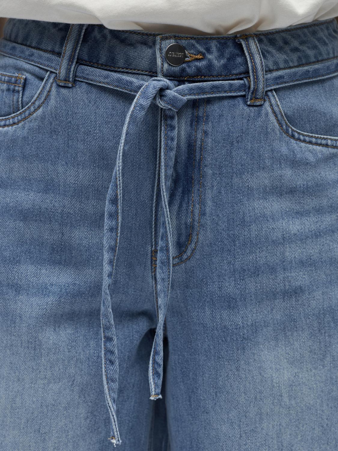 model_shot-detail
