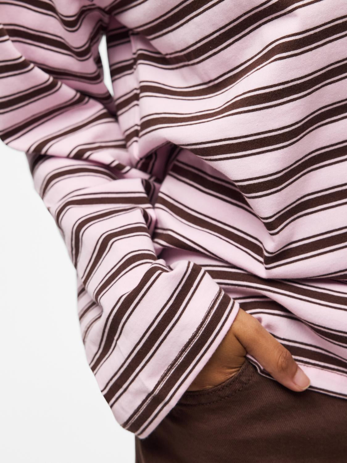 model_shot-detail