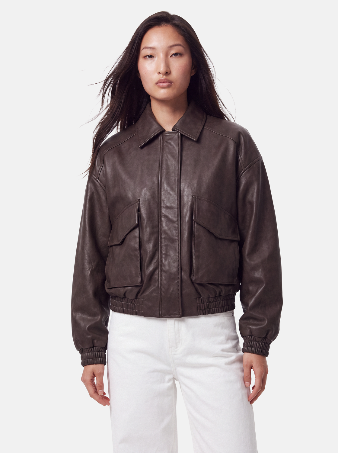 model_shot-front