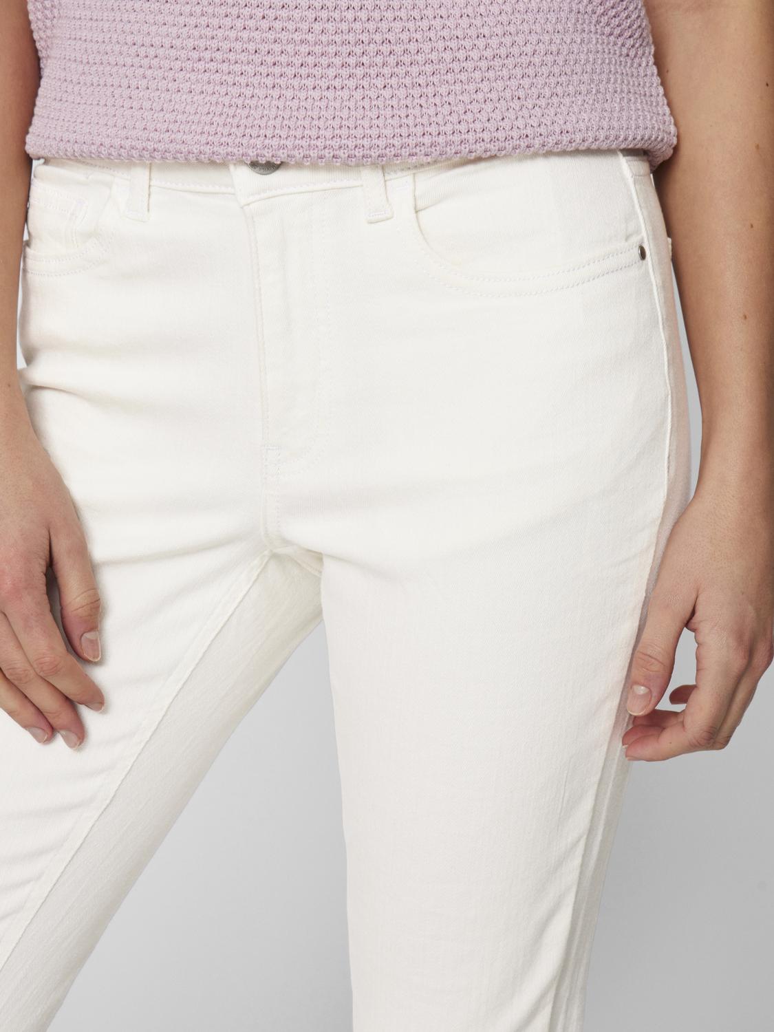 model_shot-detail