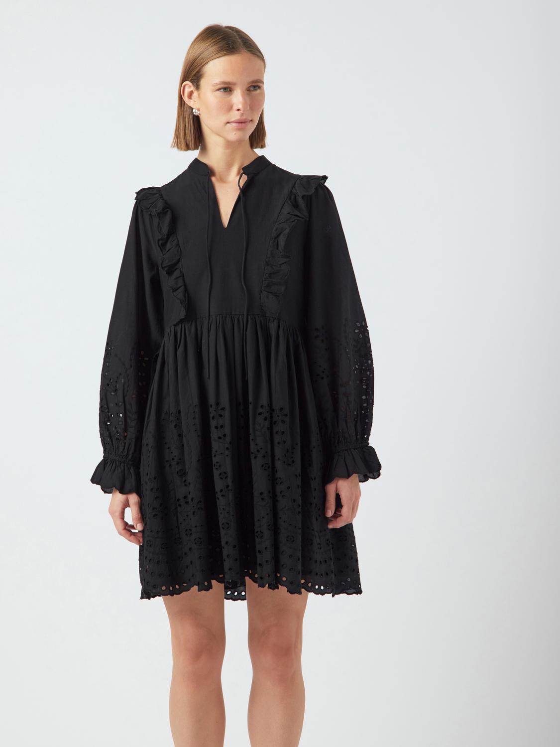 model_shot-front