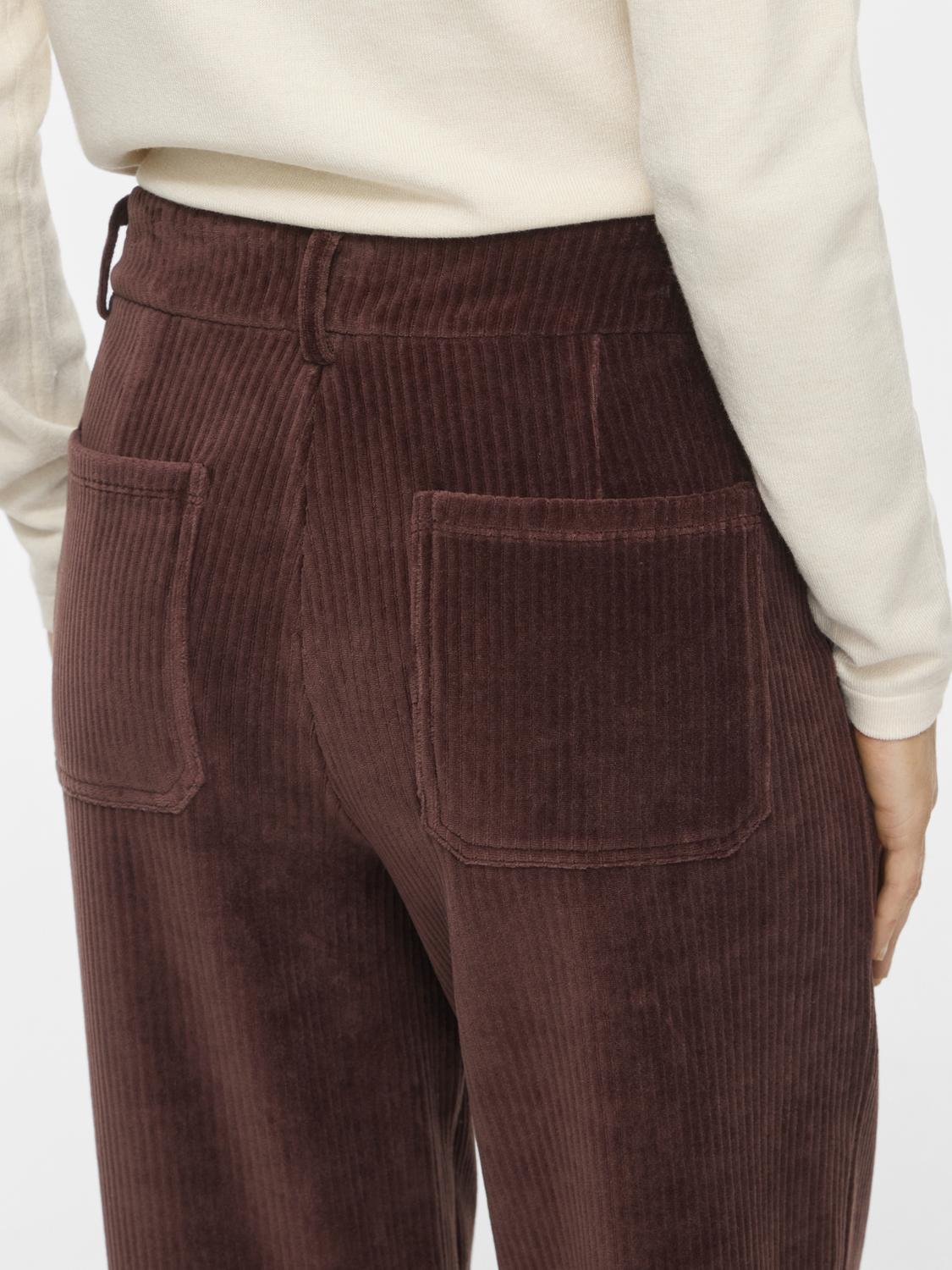 model_shot-detail
