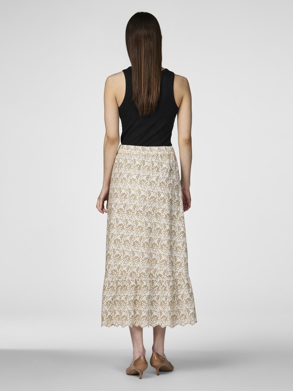 YASAPRILLA Long Skirt - Star White