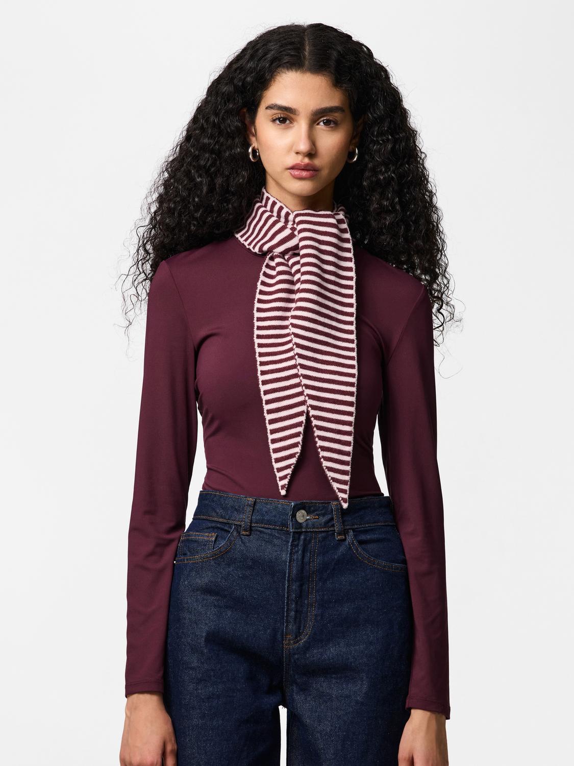 model_shot-front