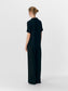 model_shot-back