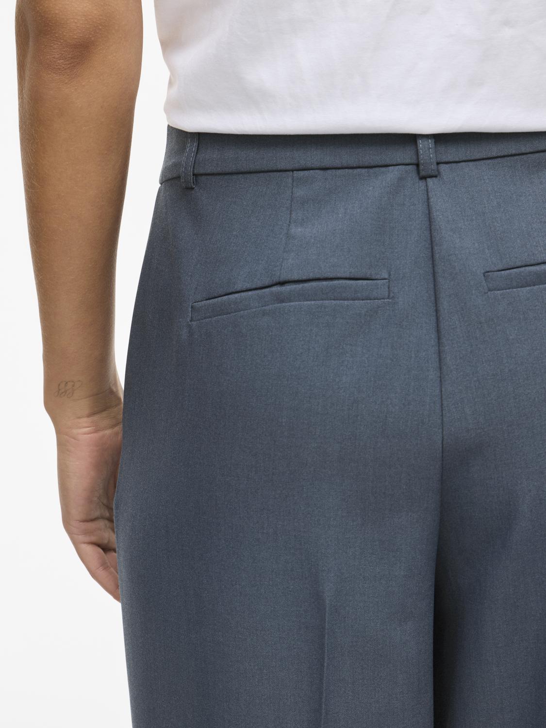 model_shot-detail