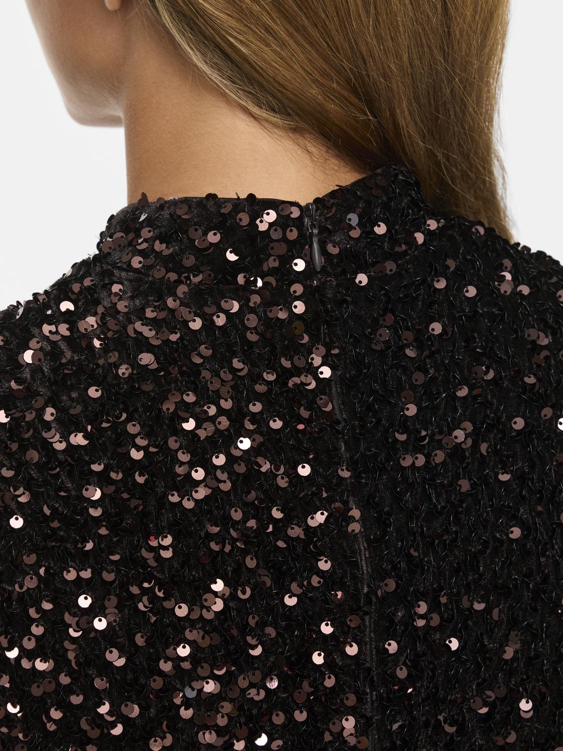 model_shot-detail