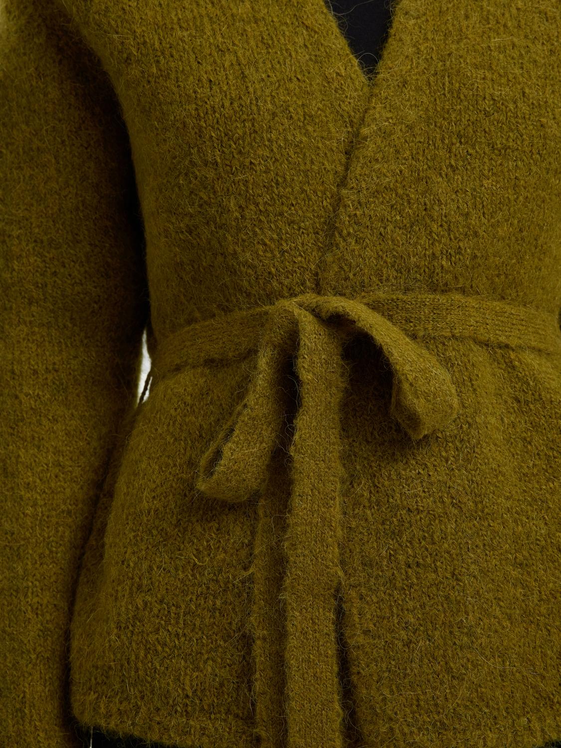 model_shot-detail