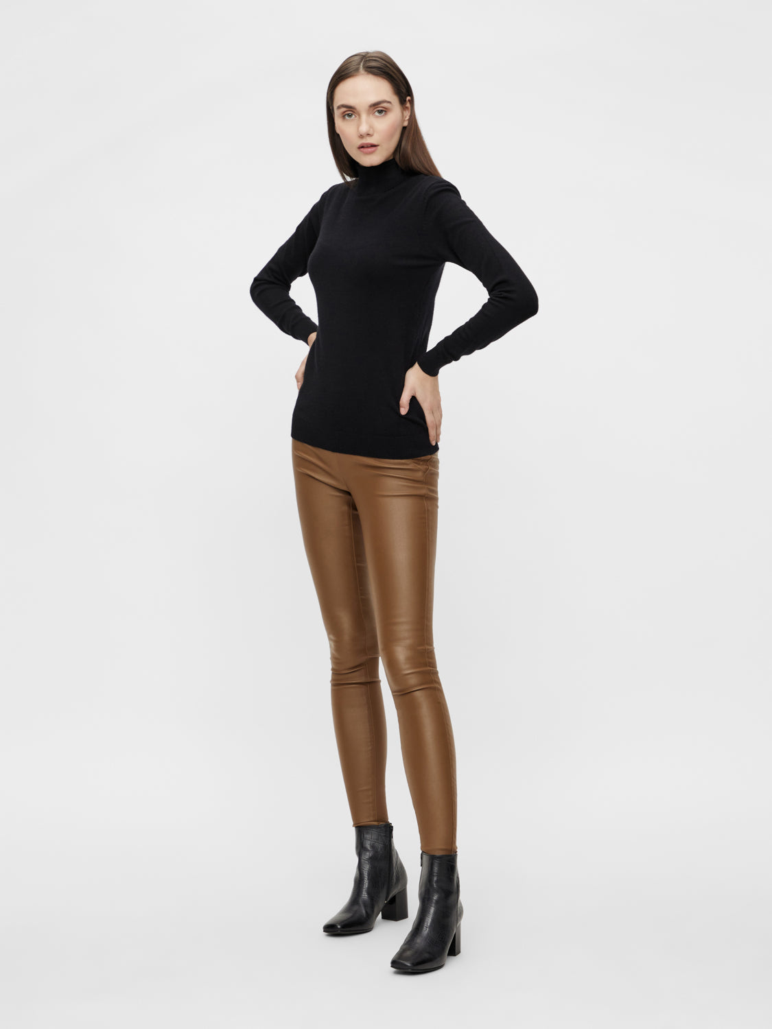 OBJTHESS Pullover - Black