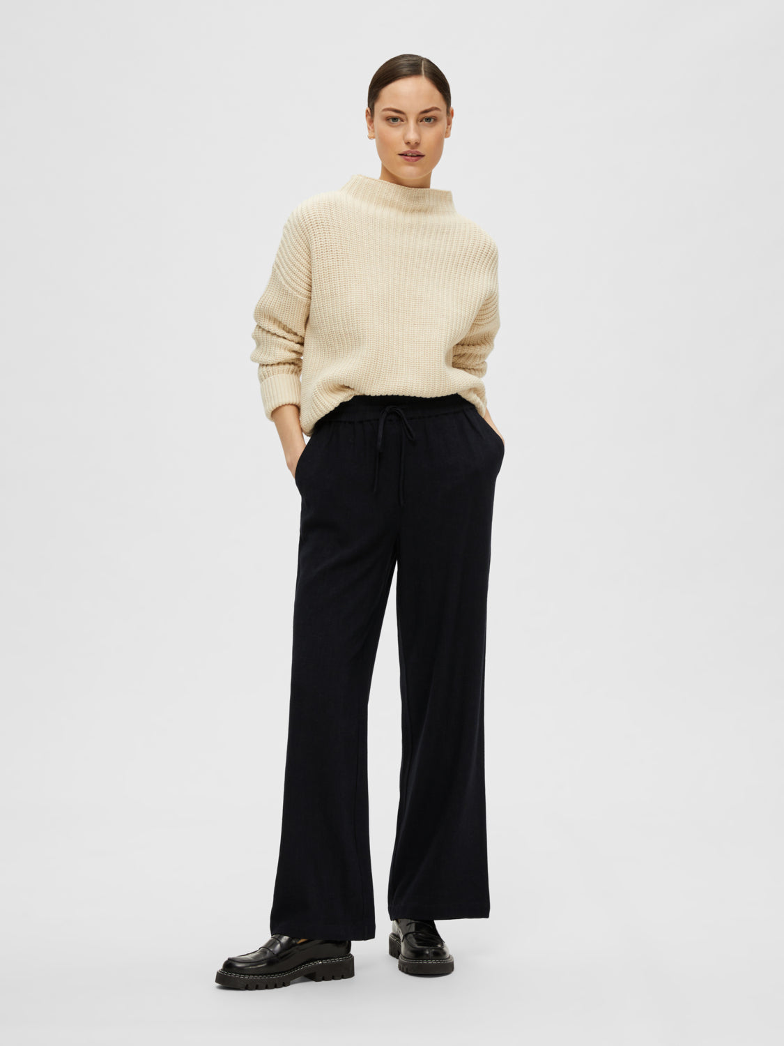 SlfVIVA-GULIA Pants - Black