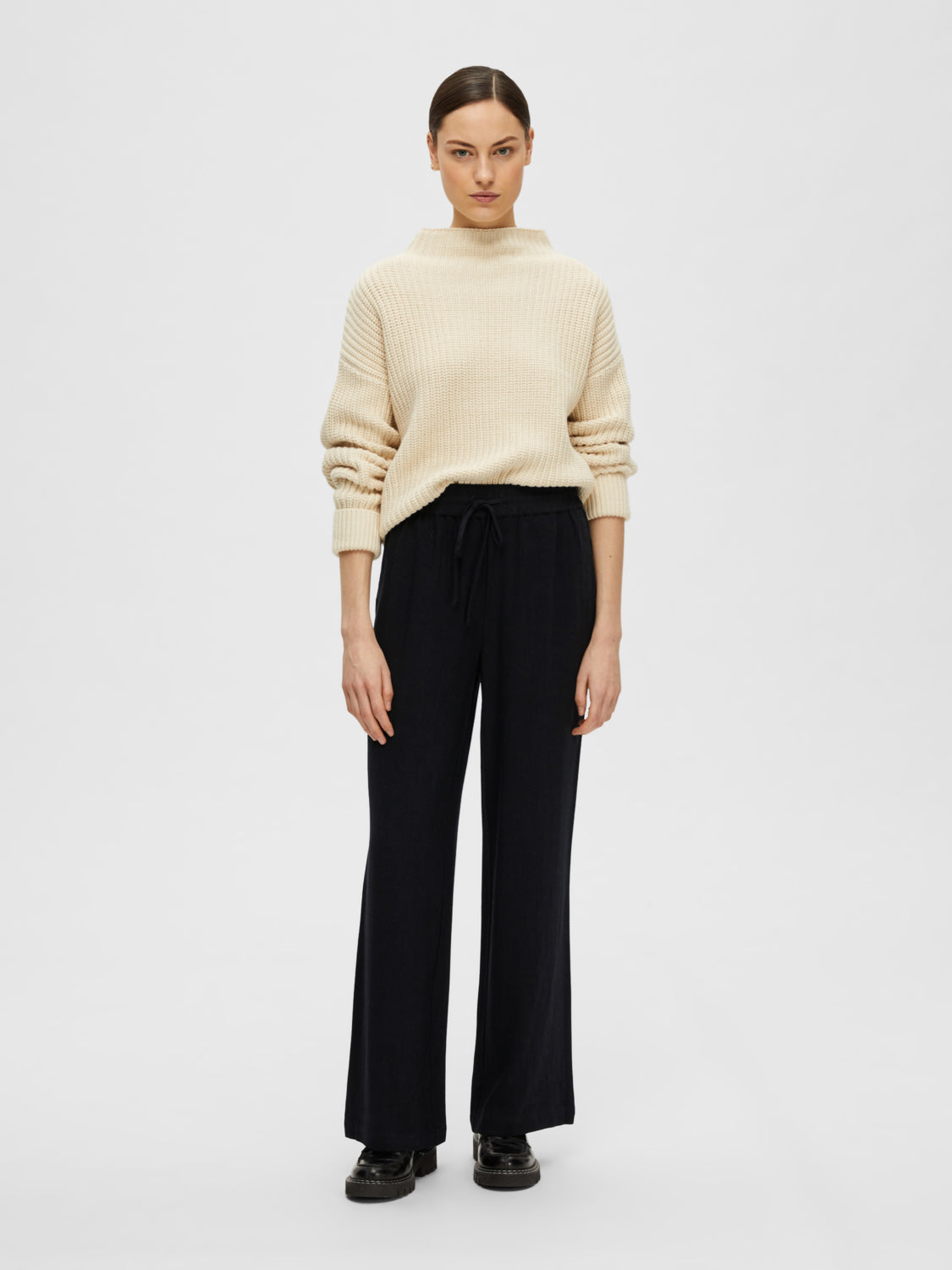 SlfVIVA-GULIA Pants - Black